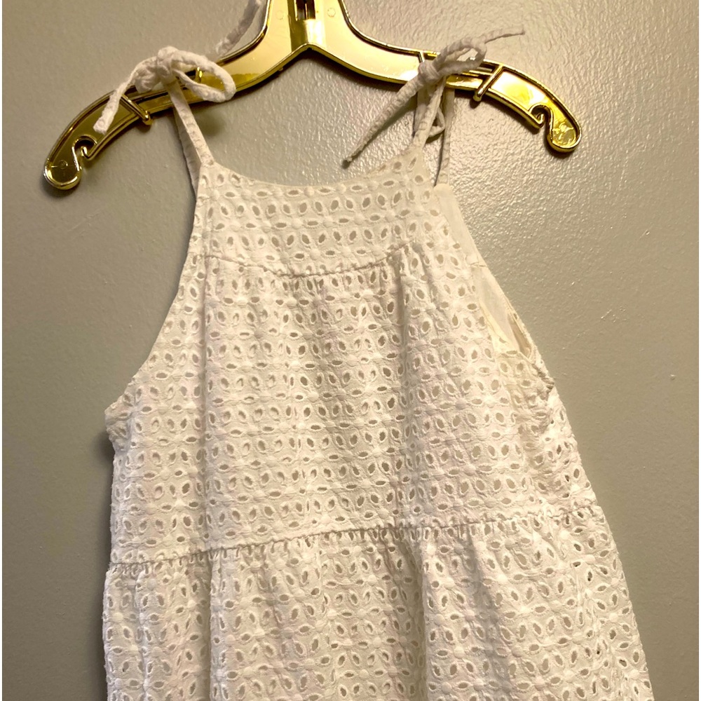 Zara White Eyelet Sleeveless Halter Dress size small❤️🥰